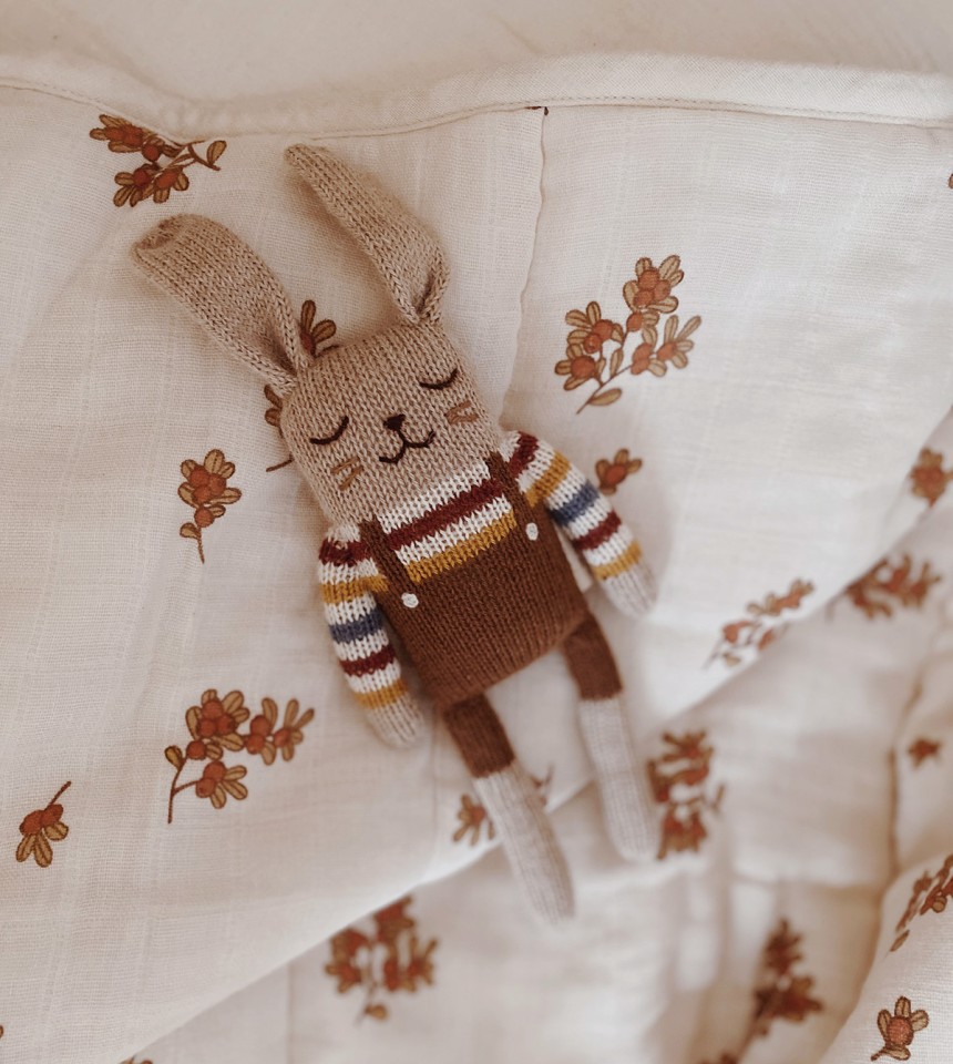 main sauvage(マン ソヴァージュ)<br> Bunny Knit Toy - 画像 (9)