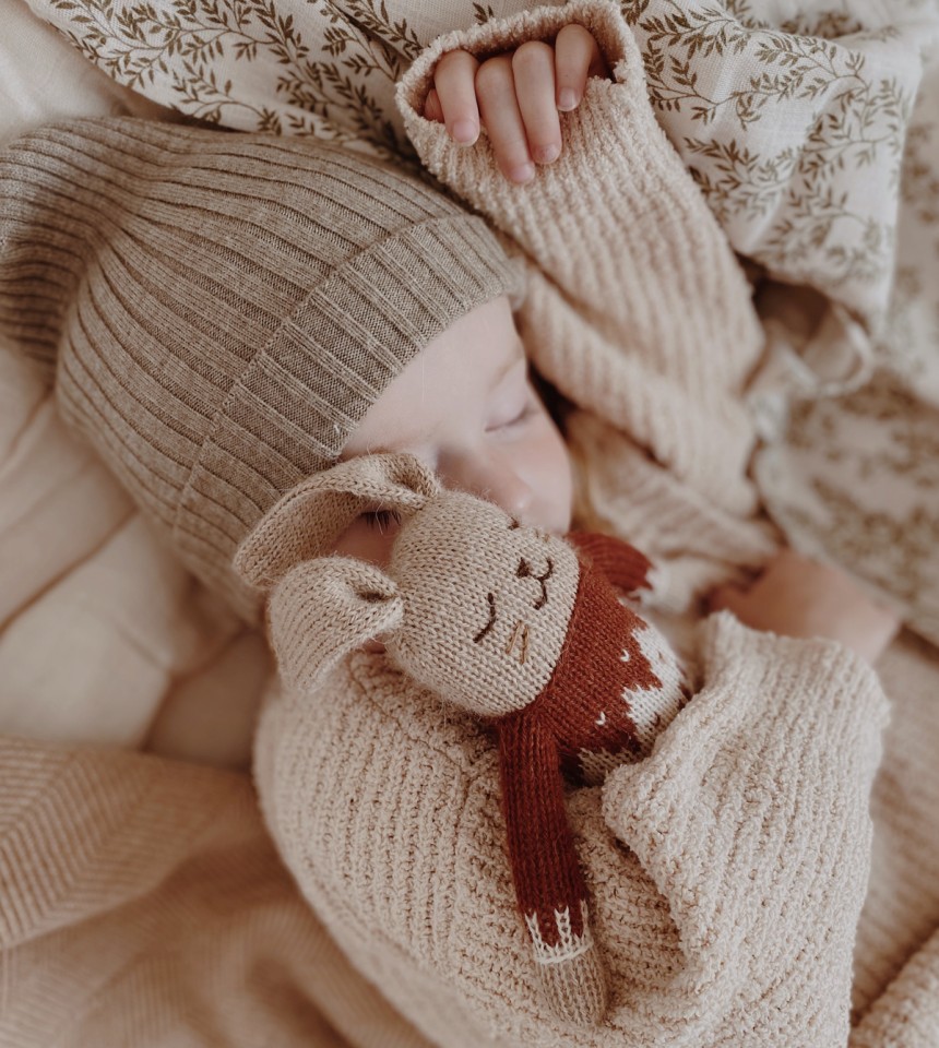 main sauvage(マン ソヴァージュ) Bunny Knit Toy