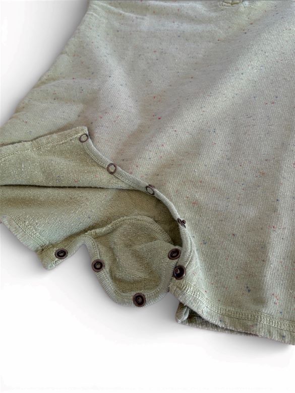 お祝いギフトセット <br>ベビーブランケット ＆ ロンパース - 画像 (4)