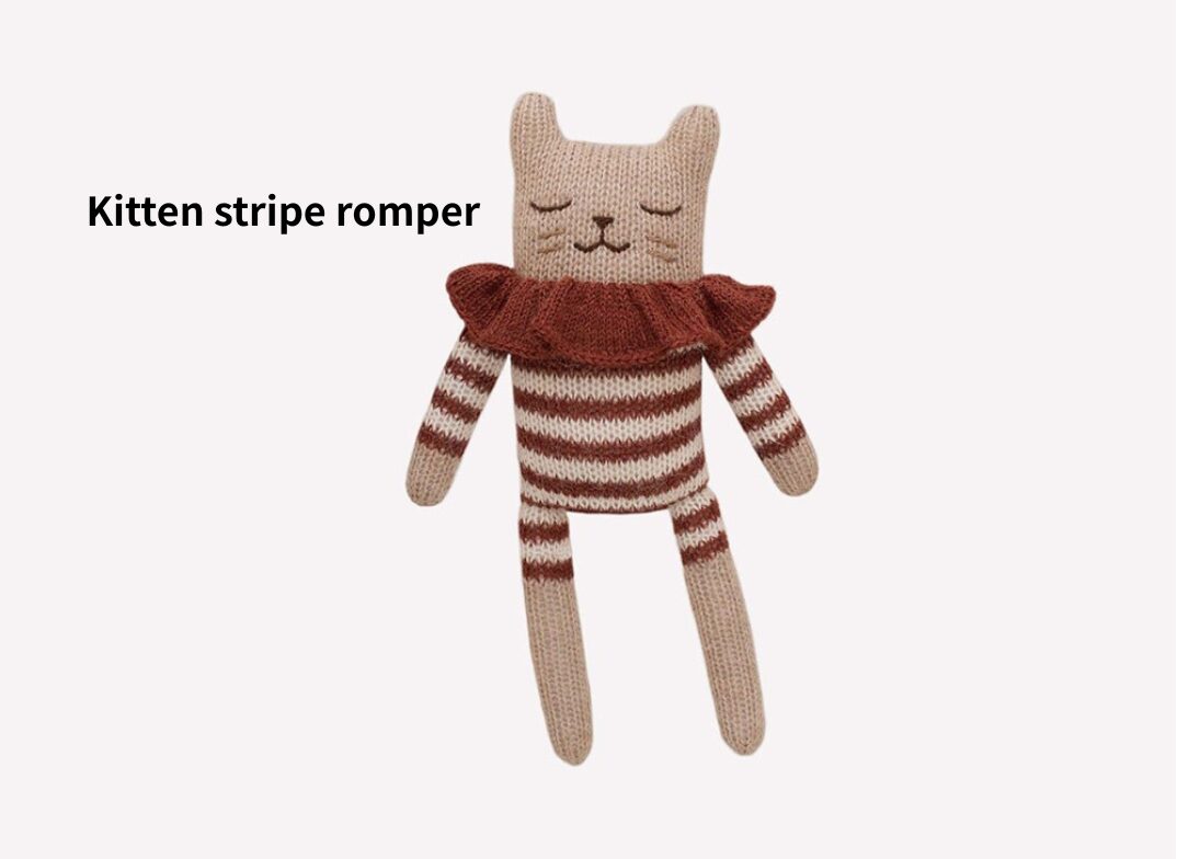 お祝いギフトセット<br>編みぐるみ&おむつシート - 画像 (2)