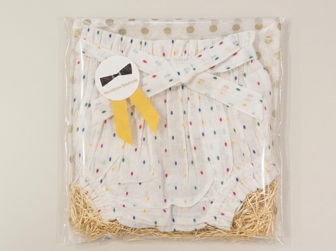 お祝いギフト <br>ベビーブルマ