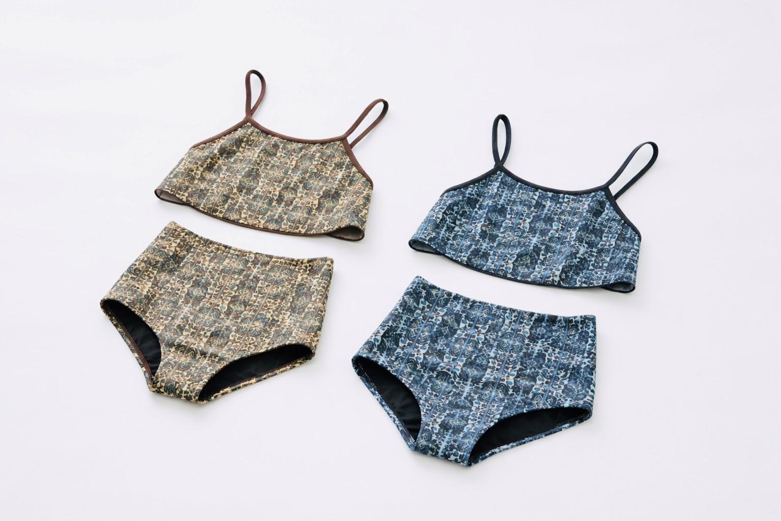 eLfin Folk（エルフィンフォルク）<br> Old Tile Patten Girls Swimwear - 画像 (4)
